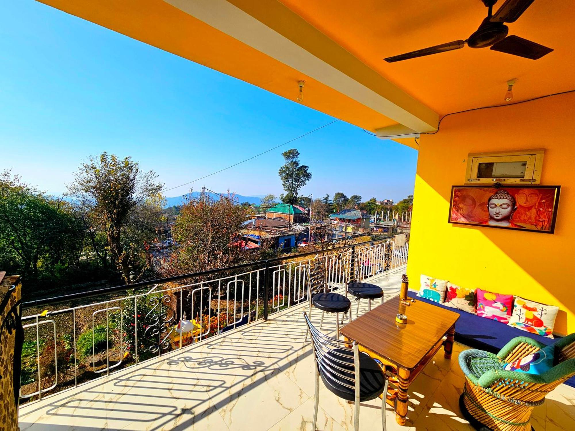 Dadi Homestay 360 Mountain View Bīr Eksteriør billede