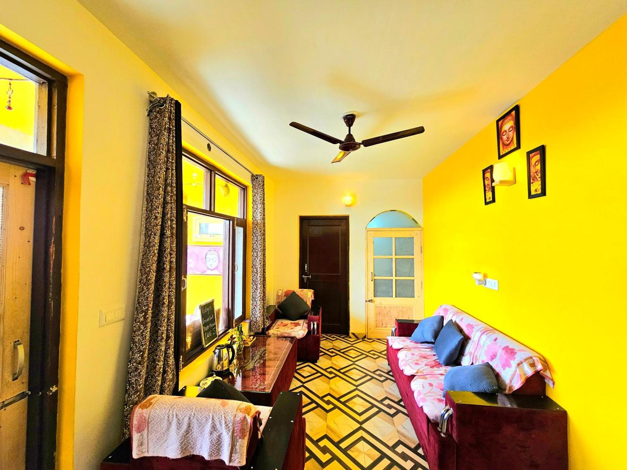 Dadi Homestay 360 Mountain View Bīr Eksteriør billede